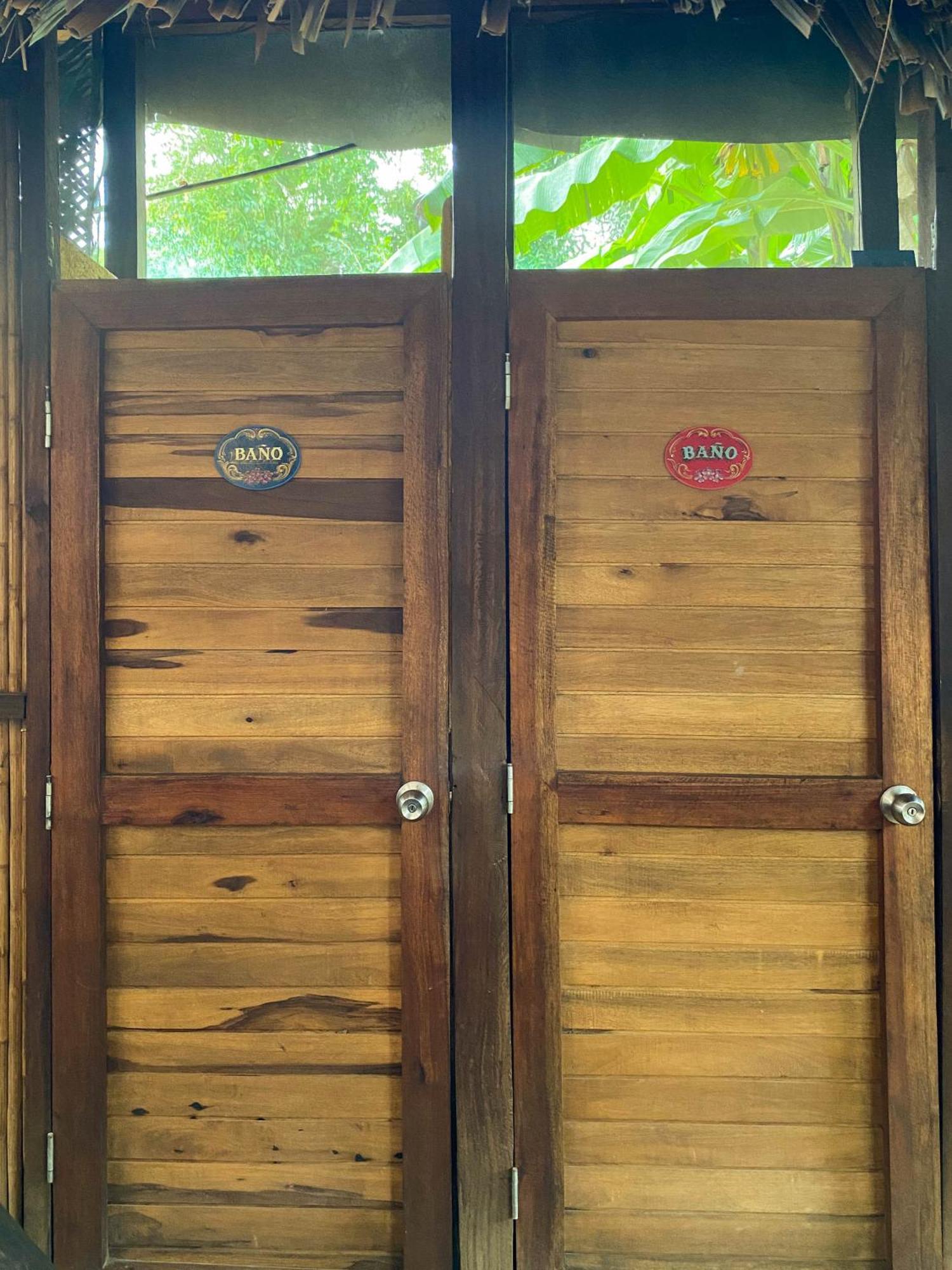 Hostal Zinpar パロミノ エクステリア 写真